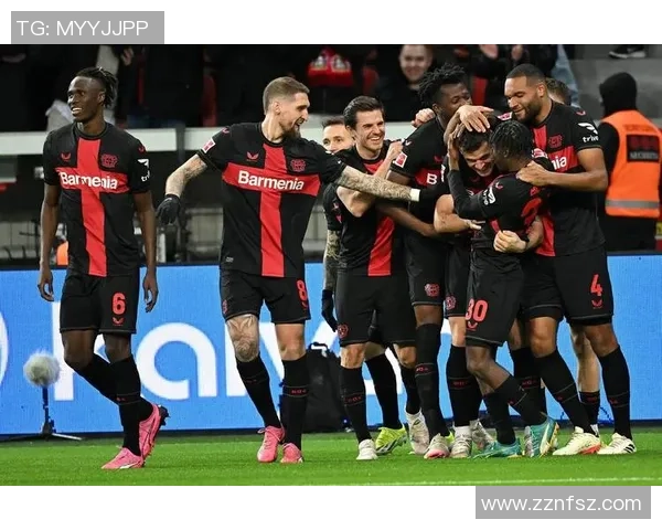 欧联杯精彩对决本菲卡与那不勒斯战成平局补时进球引发全场狂欢 欧联杯精彩对决本菲卡与那不勒斯战成平局补时进球引发全场狂欢