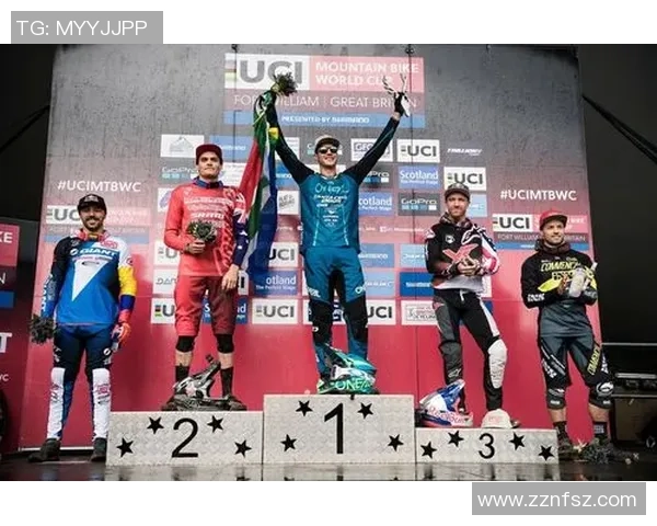 重庆篮球队的拼搏精神与世界杯之路的传奇故事