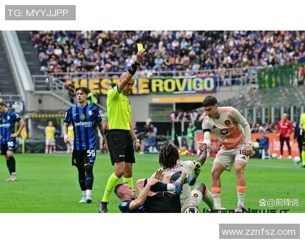 中超激战里昂与国米平局后点球大战引发争议判罚全场沸腾