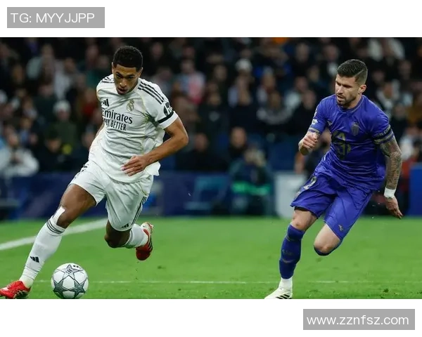 西甲精彩对决曼联3-0战胜本菲卡帽子戏法点燃全场激情