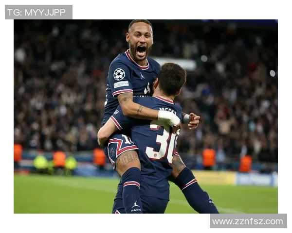 世界杯精彩对决那不勒斯大胜巴黎圣日耳曼红牌事件引发全场热议